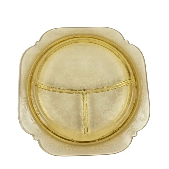 Vintage Federal Glass Amber Madrid Pattern Depression Divided Plates Set Of 2 - Picture 6 of 7